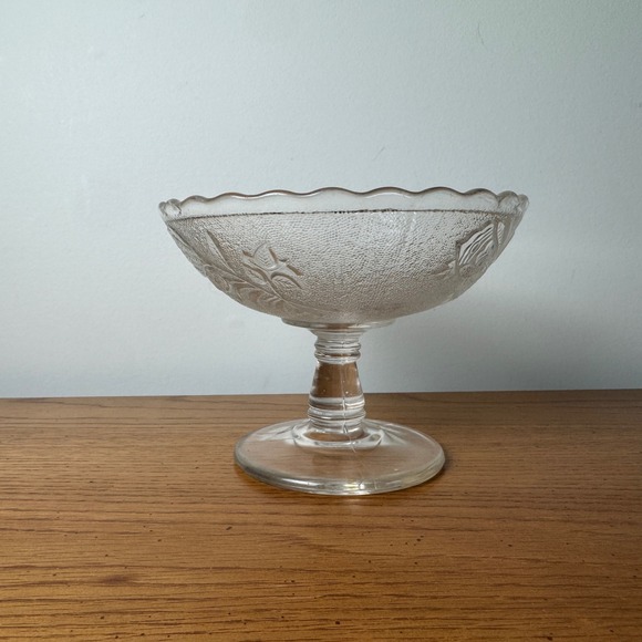 Campbell Jones & Co Rose in the Snow Antique 1880s Embossed Glass Compote Dish - Picture 7 of 9